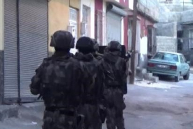 PKK/KCK operasyonunda 8 tutuklama