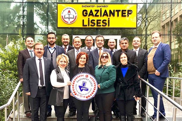 Gaziantep Lisesi 87 yaşında