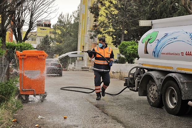 Şehitkamil’deki hijyen seferberliği sürüyor