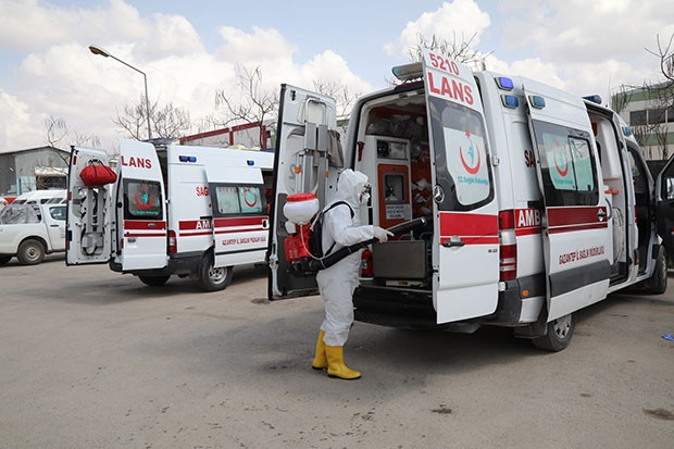 112 ambulanslarının hijyeni Büyükşehir'e emanet