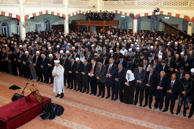 Görmez, şehitler için düzenlenen hatim merasimine katıldı