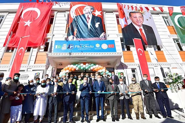 Pakistanlı derneklerden Gaziantep’e okul