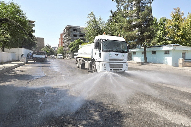 Şehitkamil’de çalışmalar aralıksız sürüyor