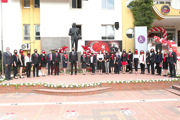 Gaziantep Kolej Vakfı’nda Cumhuriyet coşkusu