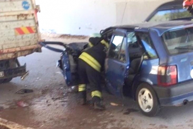 3 çocuk annesi kadın trafik kazasında hayatını kaybetti