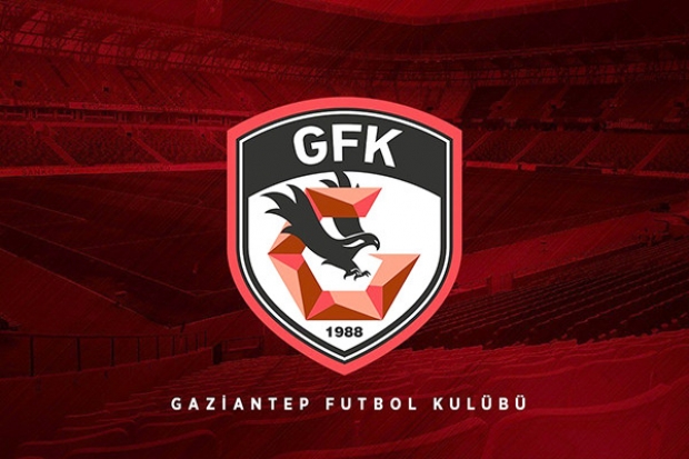 Gaziantep FK'da üç futbolcu ile yollar ayrıldı