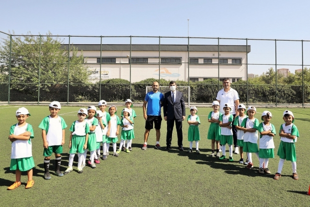 Başkan Fadıloğlu, yıldız kramponlarla bir araya geldi