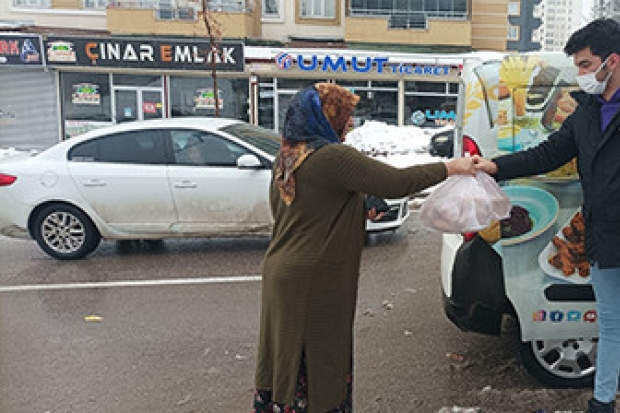 Glütensiz ürünler, çölyak hastalarının kapılarına kadar götürülüyor