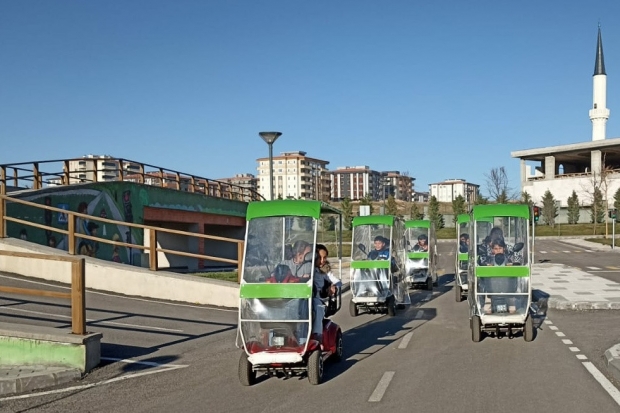 Binlerce öğrenciye trafik eğitimi verildi