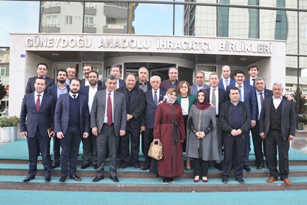 Ambalaj Tasarım Yarışmasının startını Şahin verdi