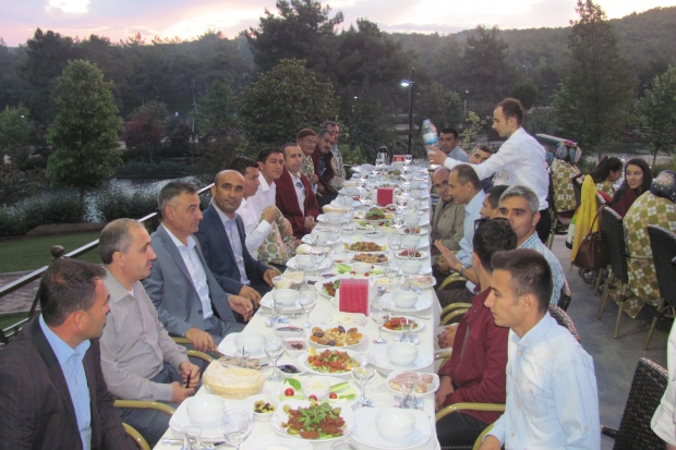 Şehit Aileleri ve Gaziler iftarda buluştu