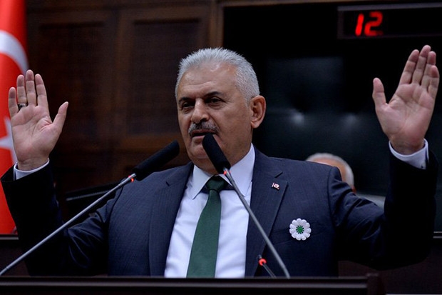 Başbakan Yıldırım, "FETÖ elebaşısının iadesi için dosyamızı gönderdik"