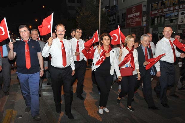 GSO Başkanı Konukoğlu, "Bu milletin önünde kimse duramaz"