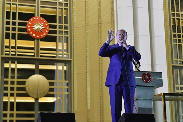 Cumhurbaşkanı Erdoğan: İhanet görevini FETÖ bırakıyor PKK devralıyor