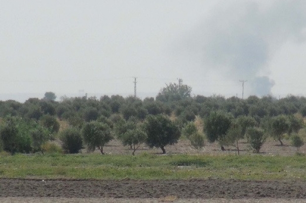 Kilis'in karşısındaki IŞİD mevzileri vuruluyor