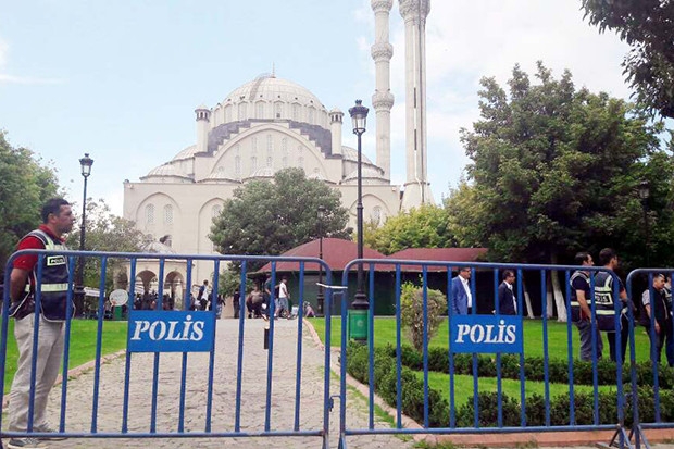 Gaziantep'te bombalı saldırı ihbarı polisi alarma geçirdi