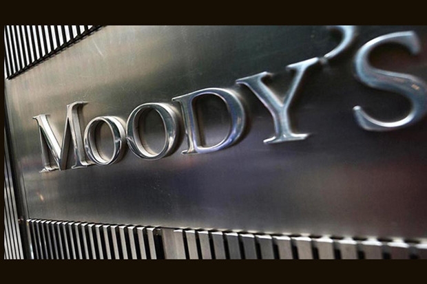 Moody's Türkiye'nin kredi notunu bir basamak düşürdü