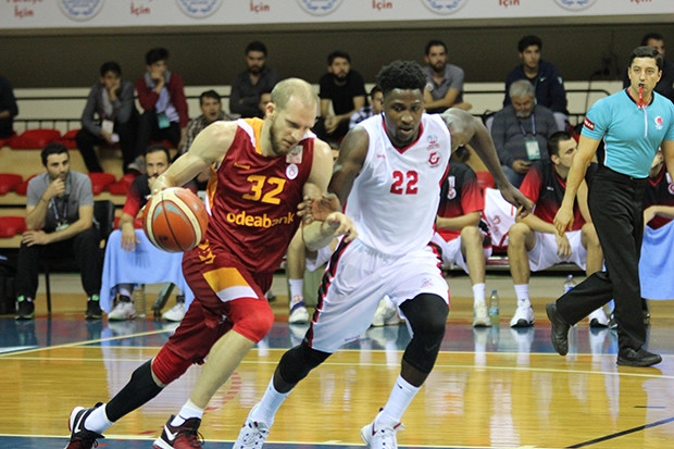 Gaziantep Basketbol, Galatasaray Odeabank'a mağlup oldu