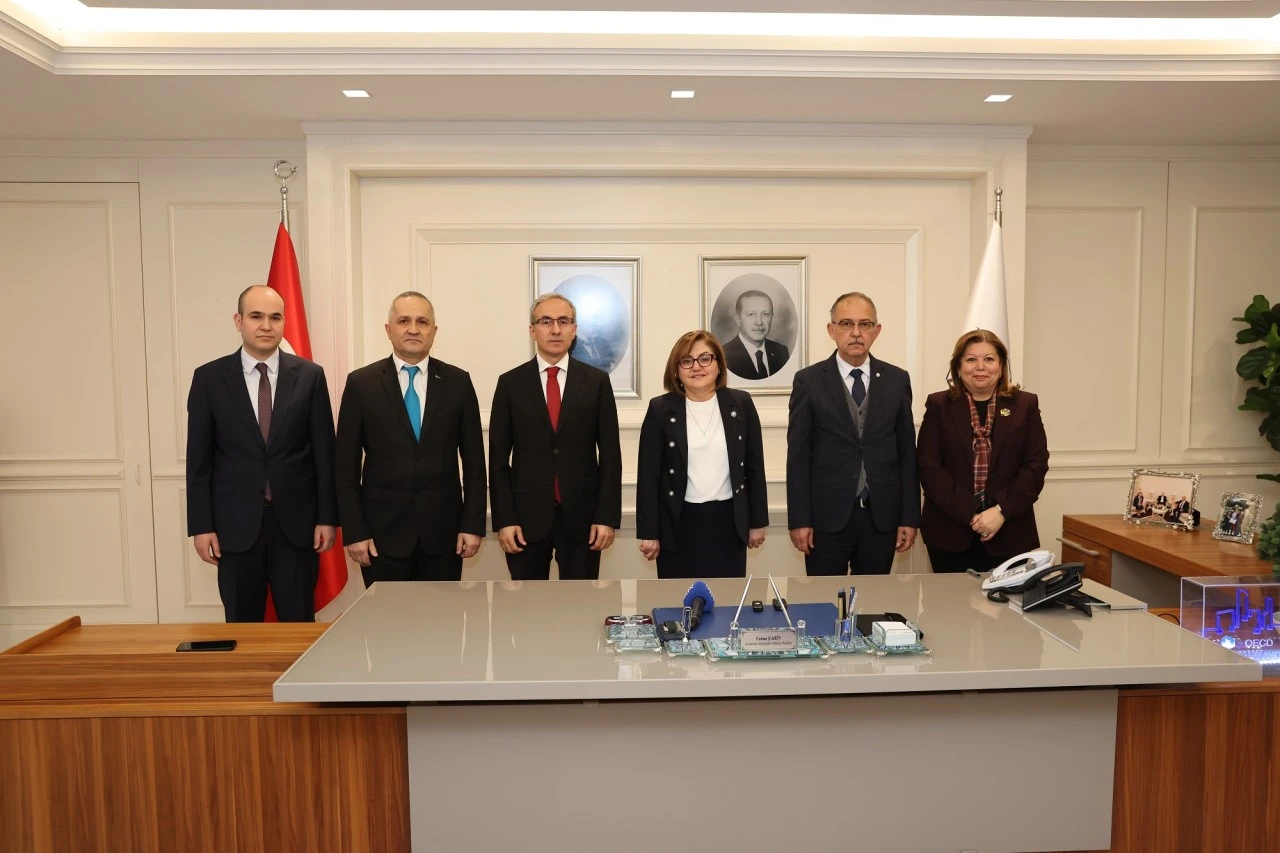 Gaziantep&rsquo;te 1000 &Ouml;ğrenciye İş Kapısı