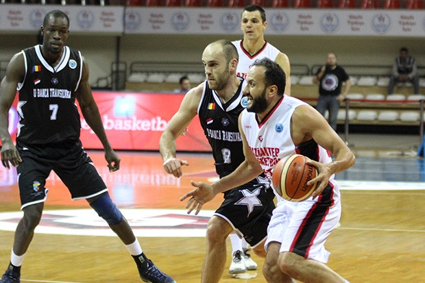 Gaziantep Basketbol’un kaptanı Erden Eryüz destek istedi