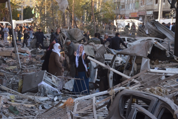 Diyarbakır'da bombalı saldırı