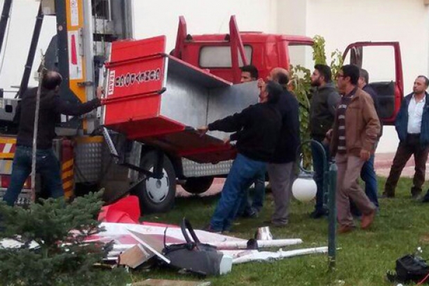 Gaziantep'te yük asansörü raydan çıktı: 1 ölü