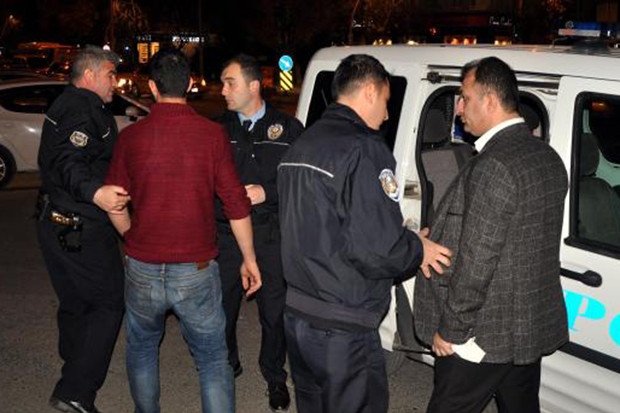 Gaziantep'te yol verme kavgası: 2 yaralı