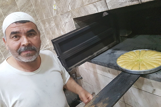 Bu da 'YEMİNLİ' baklavacı