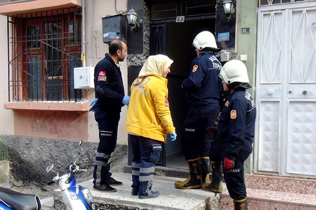 Kiracısından haber alamayan ev sahibi polisi alarma geçirdi