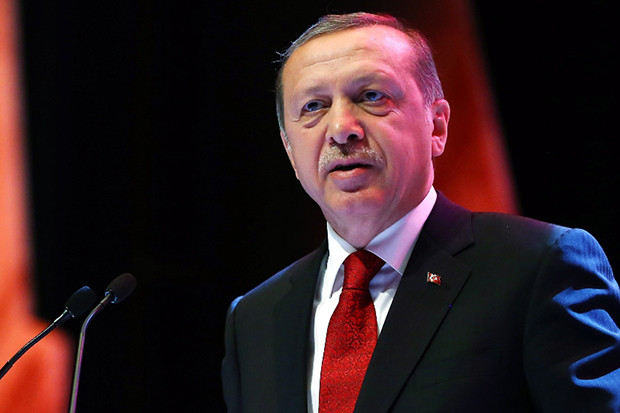 Cumhurbaşkanı Erdoğan’dan İsmet Sezgin için taziye mesajı