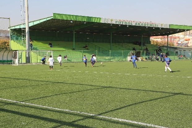 Şehitkamil’de futbol için buluştular