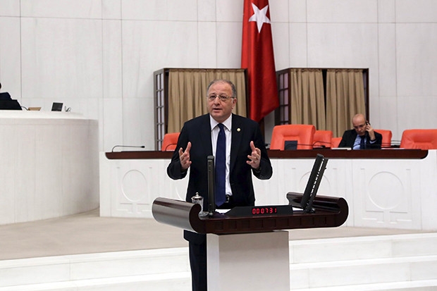 "Türkiye'ye yönelik küresel finansal operasyon var"