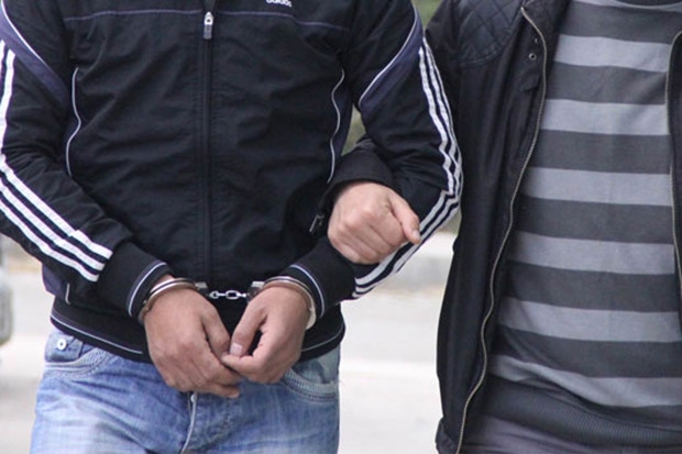 836 gram esrar yakalandı: 2 tutuklama