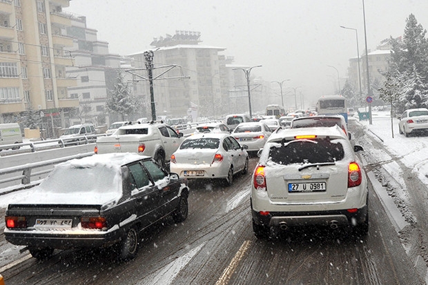 Gaziantep'te yoğun kar yağışı