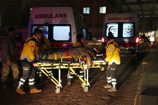 Fırat Kalkanı'nda, 6 Türk askeri yaralandı