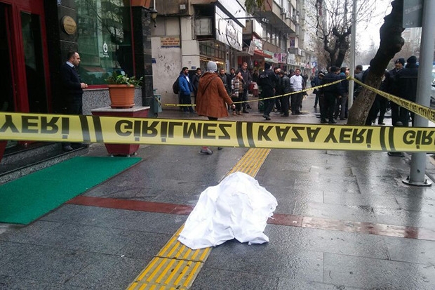 Gaziantep'te otelin 6'ncı katından düşerek öldü