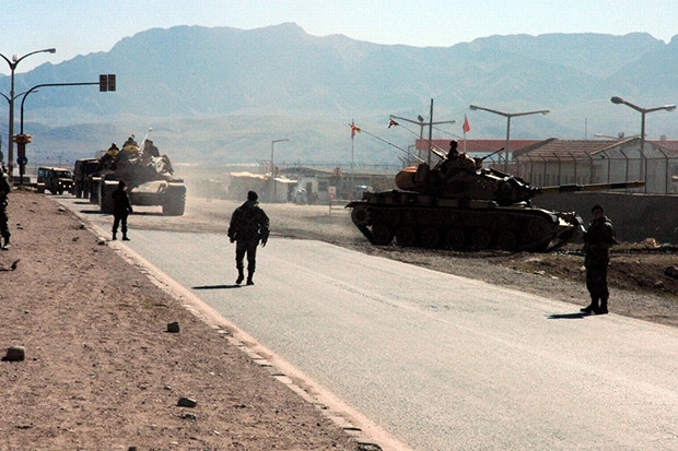 "Bin 294 DEAŞ’lı, 306 PKK/PYD mensubu terörist etkisiz hale getirildi"