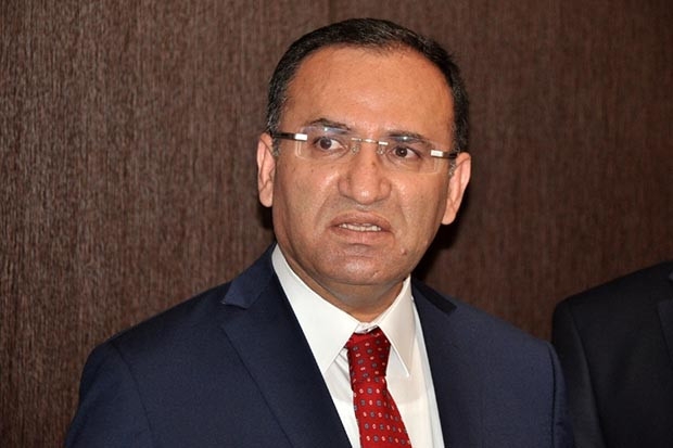 Bakan Bozdağ’dan sosyal medya uyarısı