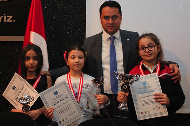 Gaziantep'te satranç şampiyonları ödüllerini aldı