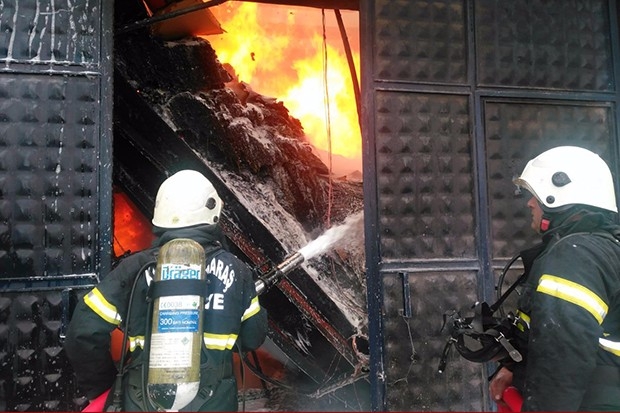 Kahramanmaraş'ta fabrika yangını