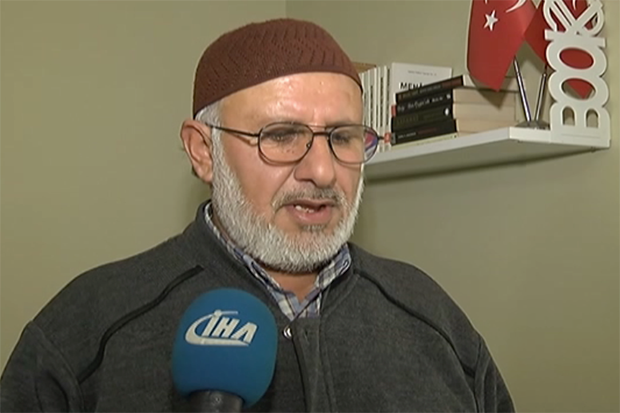 Hem imam, hem vatan şairi