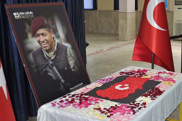 İslahiye'de Ömer Halisdemir'in ismi caddeye verildi