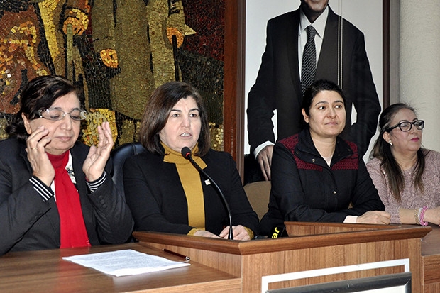CHP Gaziantep Kadın Kolları'ndan müfredat tepkisi