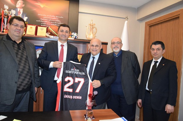 Engelsiz Gaziantepspor’dan Demir’e teşekkür ziyareti