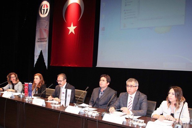 Gaziantep Üniversitesinde yenilenebilir enerji konferansı