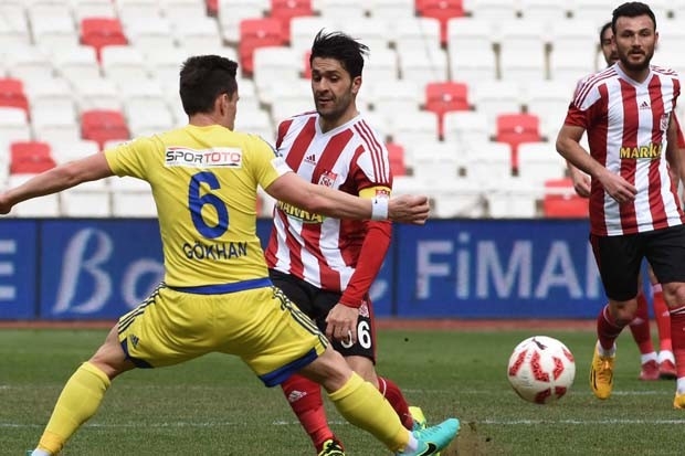 Sivasspor-Gaziantep Büyükşehir Belediyespor: 1-0