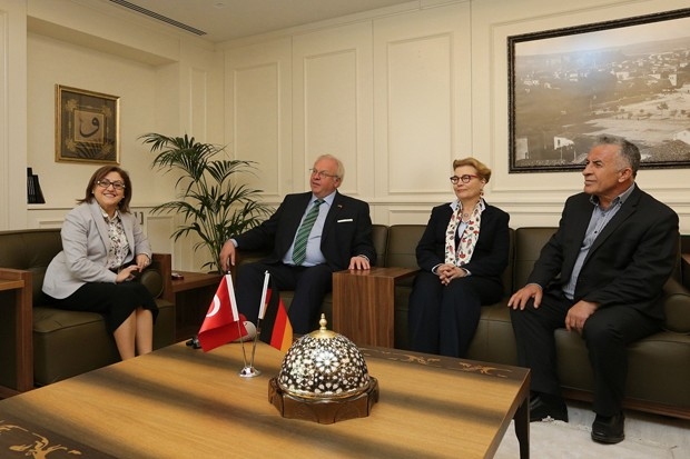 Almanya Büyükelçisi Erdmann’dan Şahin’e ziyaret