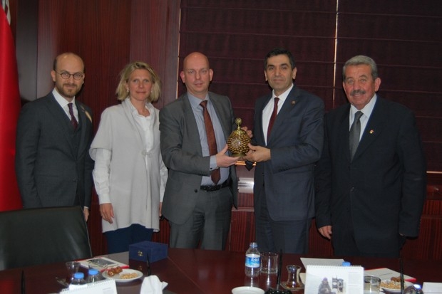 Hollanda ile Gaziantep arasında ticari ilişkiler arttırılacak