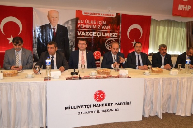 MHP’li Parsak referandumu değerlendirdi