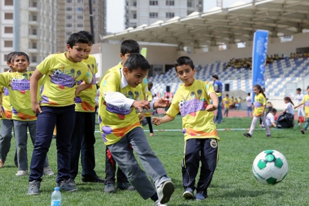 72 bin öğrenci spor etkinliğinde buluştu